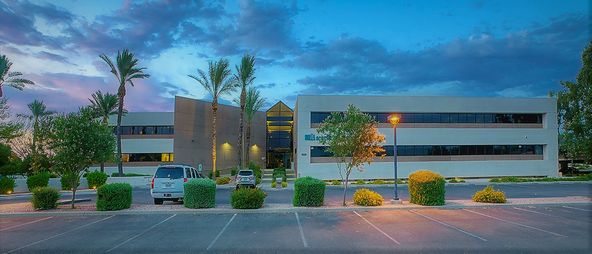 Desert Mountain Medical Plaza: 9220 E Mountain View Rd, Scottsdale, AZ 85258